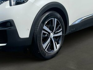 Peugeot 3008 Allure 1.2 PureTech 130 EU6d+Panorama+Focal P 30.750 km 20.950 € Bad Wünnenberg 33181