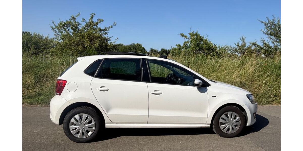 VW Polo 141.000 km 4.999 &euro; Wolfhagen 34466