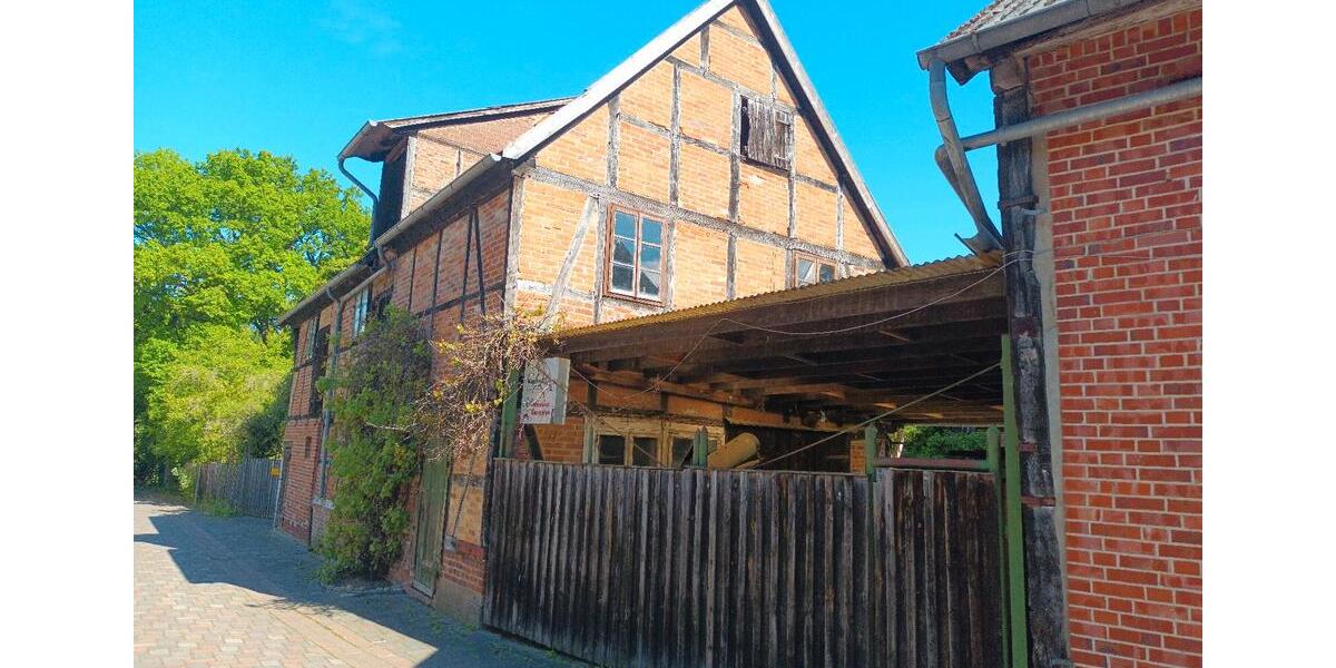 Einfamilienhaus Dannenberg (Elbe) - 3 Zimmer, 150 m&sup2;, 180.000&euro; | Angebot:26618792