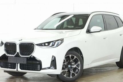 BMW X3 2.300 km 54.740 &euro; Paderborn 33100