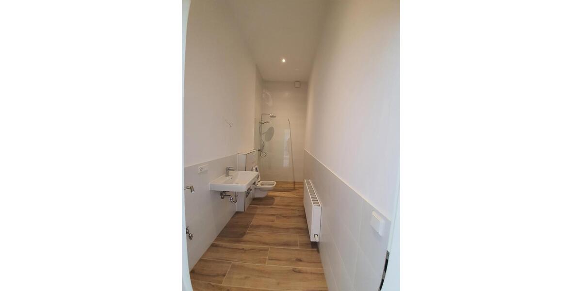 Dachgeschoßwohnung Völklingen - 1 Zimmer, 55 m&sup2;, 500&euro; | Angebot:26400583