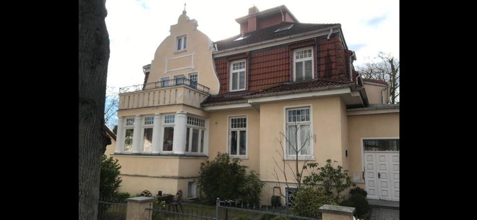 Altbauwohnung in der Tannhöfer AlleeGartenstadt 4 zimmer