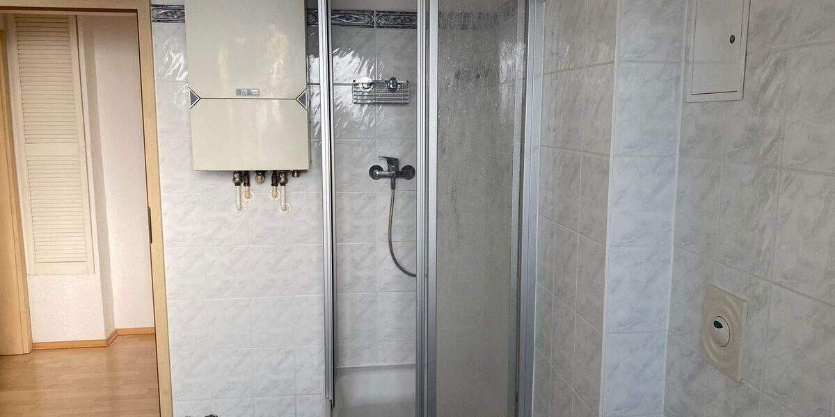 Zimmer Halle (Saale) Damaschkestraße - 2 Zimmer, 55 m&sup2;, 460&euro; | Angebot:26306160