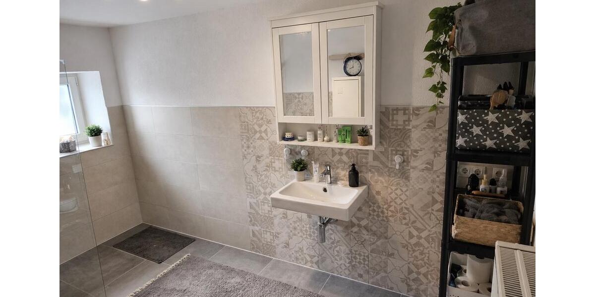 Einfamilienhaus Windeck - 4 Zimmer, 150 m&sup2;, 1.050&euro; | Angebot:26391193
