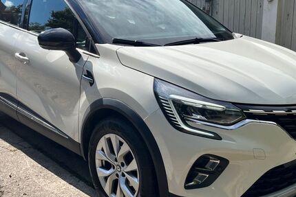 Renault Captur 99.800 km 14.790 &euro; Hamburg 20535