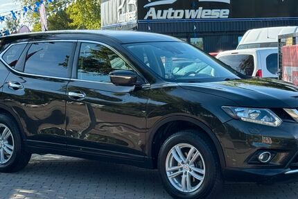 Nissan X-Trail 106.329 km 11.990 € BERLIN 13127