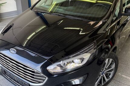 Ford S-Max 152.379 km 19.333 &euro; Köln 50829