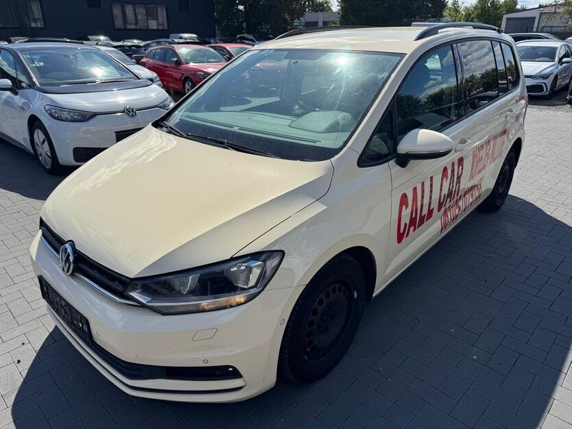 VW Touran 394.857 km 4.990 € Vechelde 38159