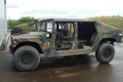 Hummer H1 16.578 km 38.800 &euro; Berching 92334