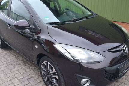 Mazda 2 123.930 km 5.650 &euro; Elmenhorst 23869