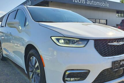 Chrysler Pacifica 52.307 km 44.990 &euro; Augsburg 86165