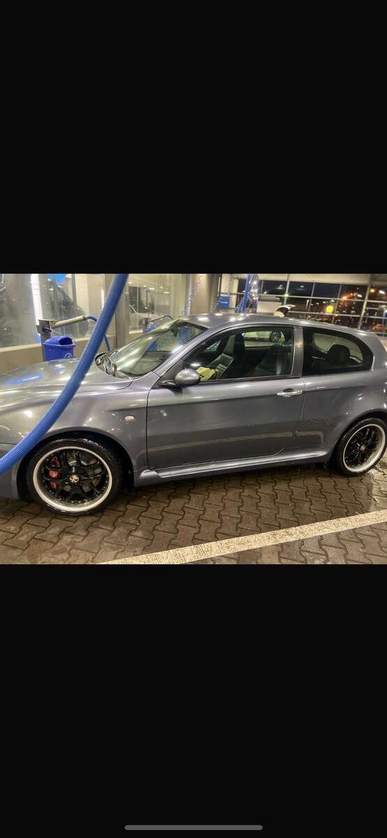 Alfa Romeo 147 145.000 km 28.500 € Kieselbronn 75249