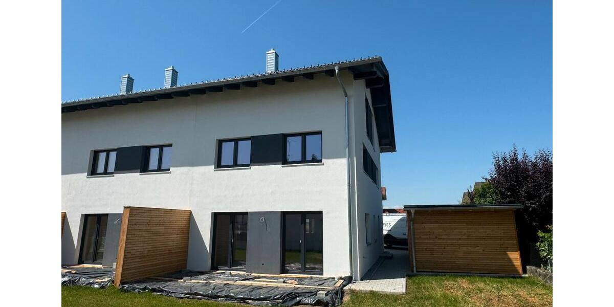 Reihenhaus Wallersdorf - 489.000&euro; | Angebot:26443834