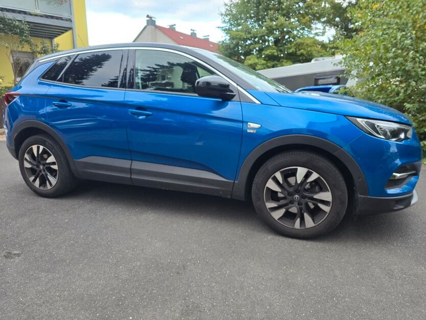 Opel Grandland (X) 38.000 km 15.500 € Weiden 92637