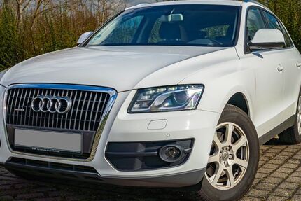 Audi Q5 134.700 km 13.200 &euro; Oestrich-Winkel 65375