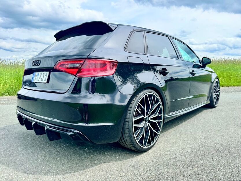 Audi A3 126.000 km 17.999 € Bad Elster 08645