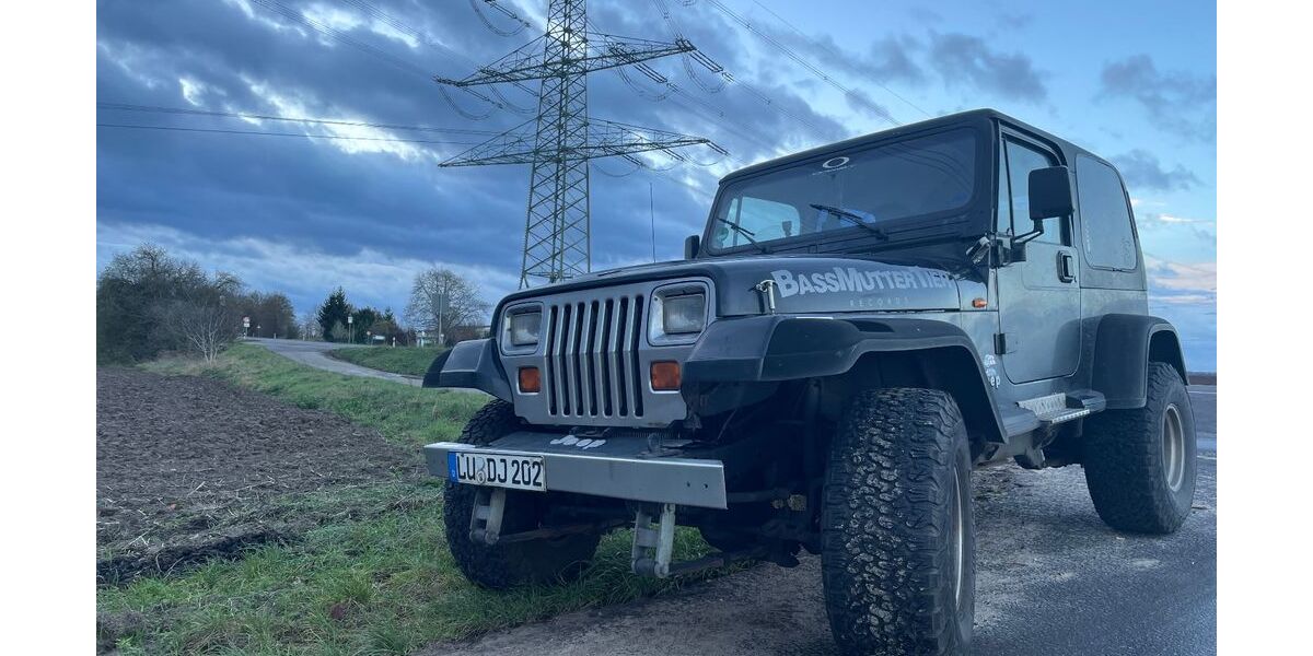 Jeep Wrangler 266.000 km 10.200 &euro; Ludwigshafen 67067