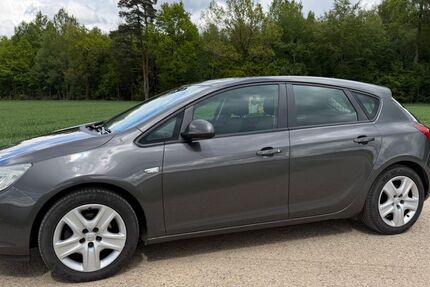 Opel Astra 219.812 km 4.100 &euro; Adelschlag 85111