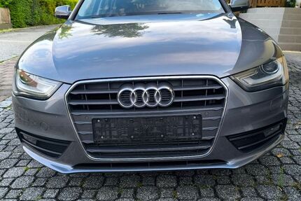 Audi A4 196.000 km 7.990 € Bad Abbach 93077