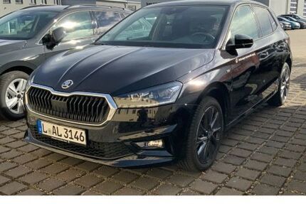 Skoda Fabia 8.300 km 25.830 &euro; Leipzig 04178