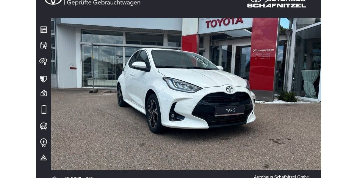 Toyota Yaris 4.000 km 25.900 &euro; Tapfheim 86660