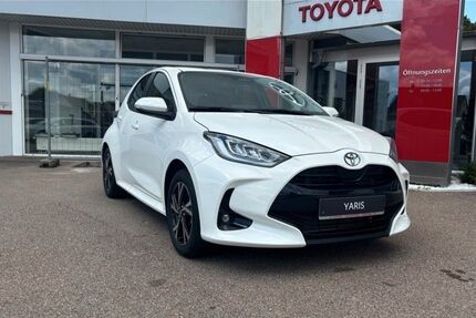Toyota Yaris 7.000 km 22.900 &euro; Tapfheim 86660