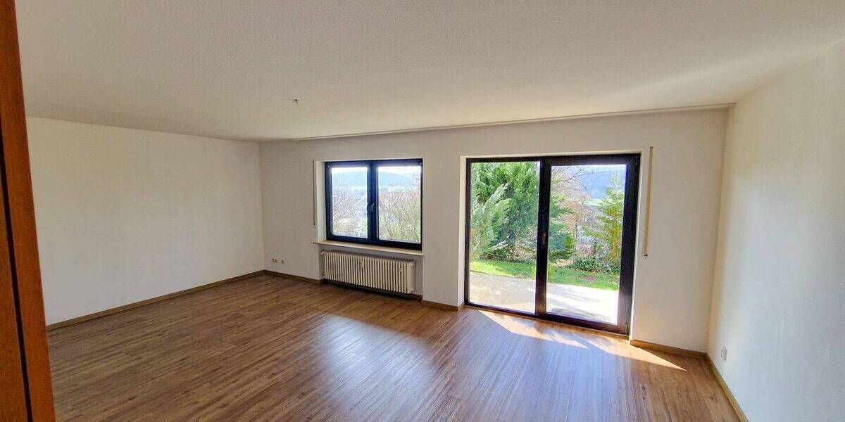 Terrassenwohnung Bad Bocklet - 3 Zimmer, 89 m&sup2;, 169.000&euro; | Angebot:25968588