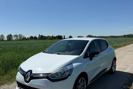 Renault Clio 173.200 km 5.900 &euro; Erzhausen 64390