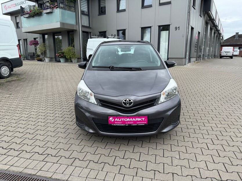 Yaris