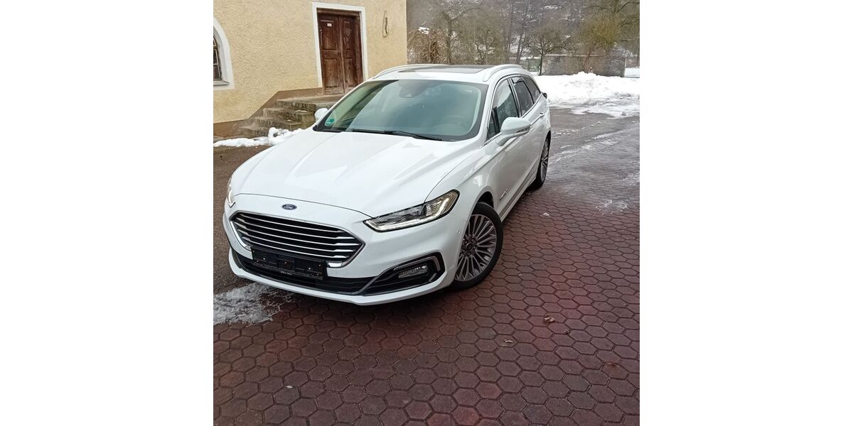 Ford Mondeo 92.500 km 15.880 &euro; Mörnsheim 91804