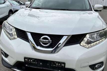 Nissan X-Trail 219.000 km 7.650 &euro; Friedrichshafen 88045