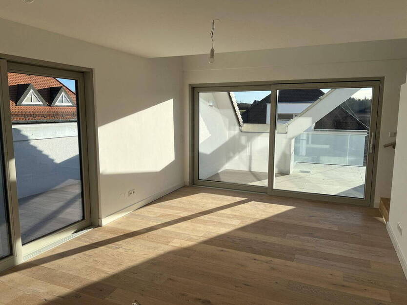 2 12 Zimmer Dachterrassen Maisonette in Planegg