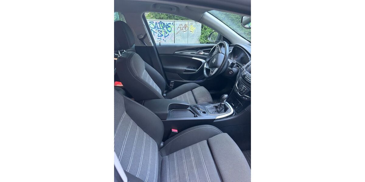 Opel Insignia 95.400 km 10.800 &euro; Stuttgart 70191