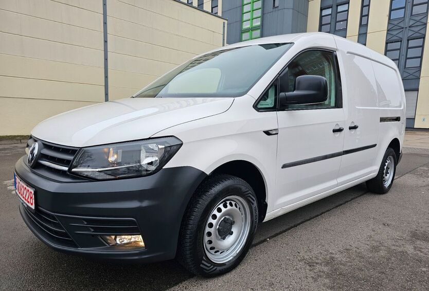 VW Caddy Maxi 203.633 km 9.270 € Berlin 13055