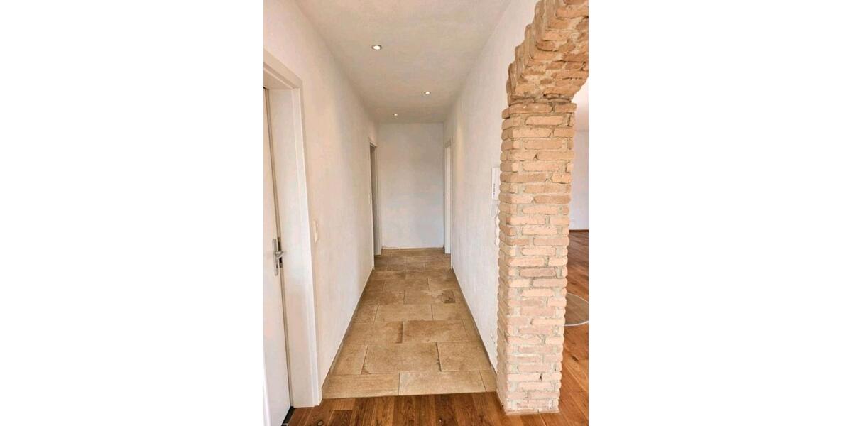 Einfamilienhaus Hirschau - 4 Zimmer, 140 m&sup2;, 1.300&euro; | Angebot:26689523