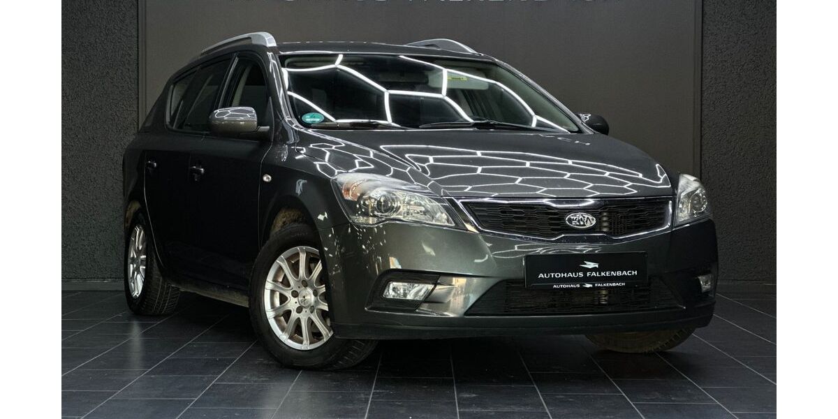 Kia ceed Sportswagon 244.000 km 3.999 &euro; Löhne 32584