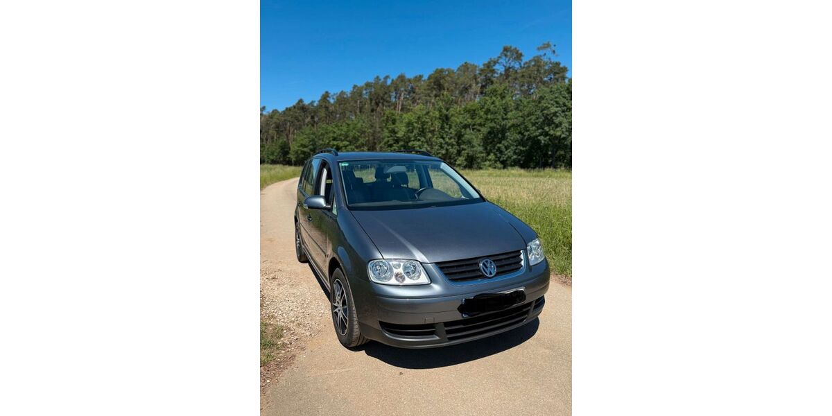VW Touran 235.000 km 2.490 &euro; Eckental 90542