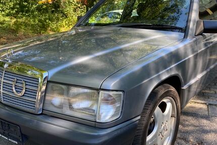 Mercedes-Benz 190 179.500 km 7.200 &euro; Essen 45276