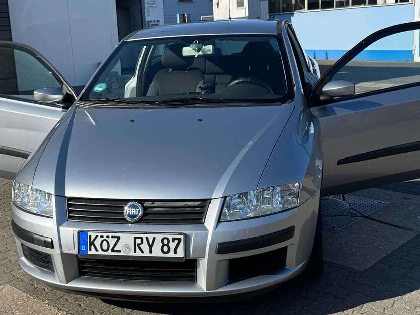 Fiat Stilo 122.000 km 1.200 € Köln 51103