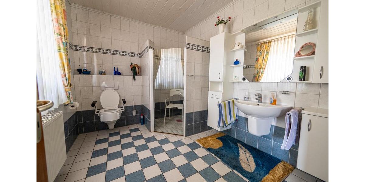 Einfamilienhaus Lathen - 8 Zimmer, 160 m&sup2;, 450.000&euro; | Angebot:26711165