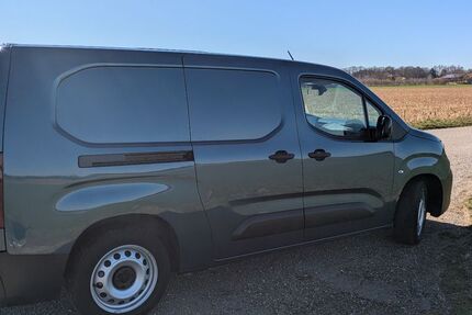 Peugeot Partner 11.700 km 25.000 &euro; München 81739