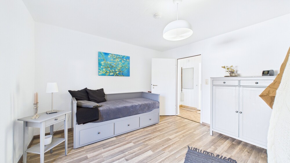 Mit 3D: Charmantes Einfamilienhaus in Buxtehude modernisiert zentrale Lage ideal für Paare & kleine Familien - Doppelhaushälfte Buxtehude | Angebot:26004357