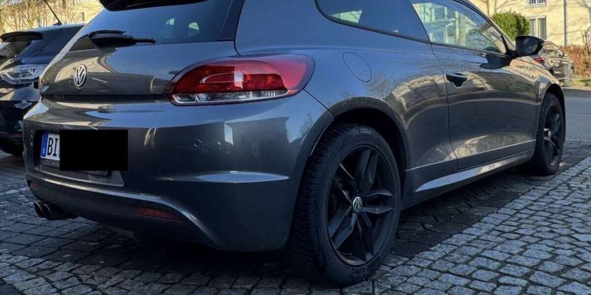 VW Scirocco 136.528 km 8.250 &euro; Bielefeld 33649