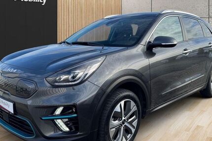 Kia Niro 53.000 km 21.490 &euro; Quakenbrück 49610