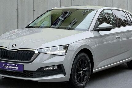 Skoda Scala 93.013 km 15.499 &euro; Berlin 13089