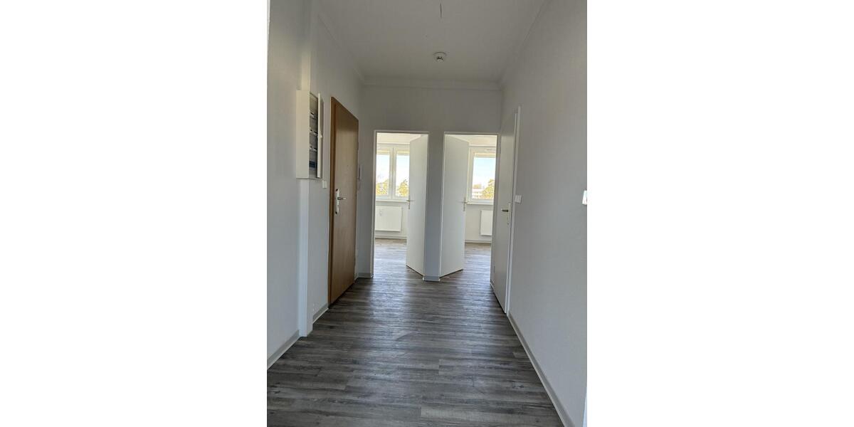Etagenwohnung Guben - 4 Zimmer, 67 m&sup2;, 473&euro; | Angebot:25783647