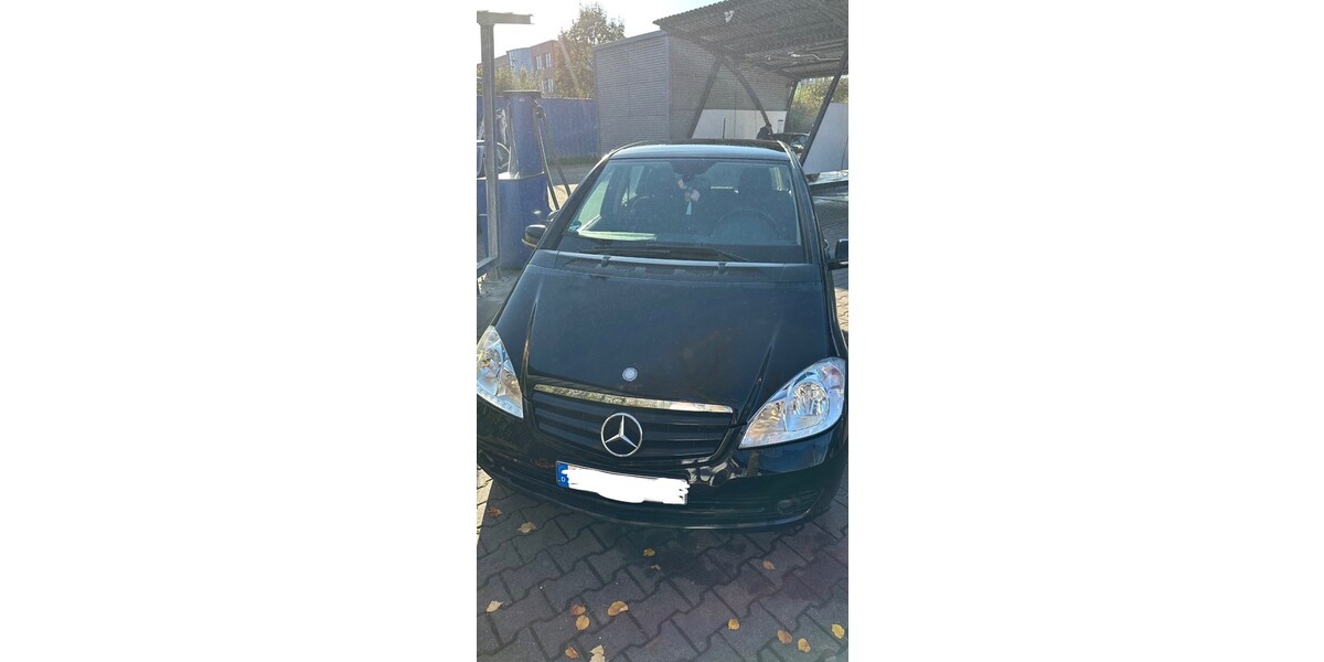 Mercedes-Benz A 180 197.262 km 2.700 &euro; Dietzenbach 63128