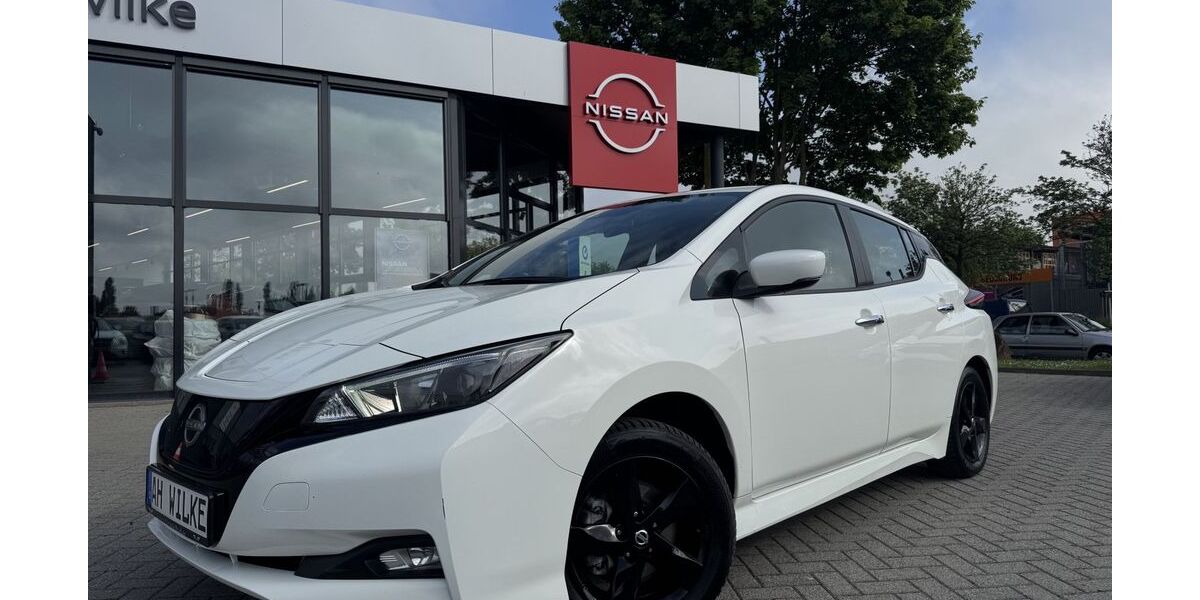 Nissan Leaf 74.299 km 16.990 &euro; Magdeburg 39120