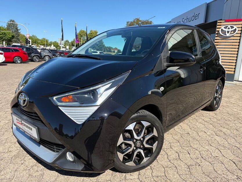 Aygo (X)