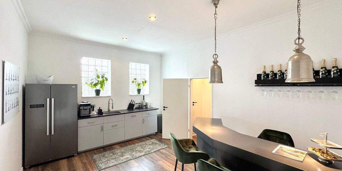 Gewerbeobjekt Timmendorfer Strand - 3 Zimmer, 74 m&sup2;, 1.450&euro; | Angebot:24970327